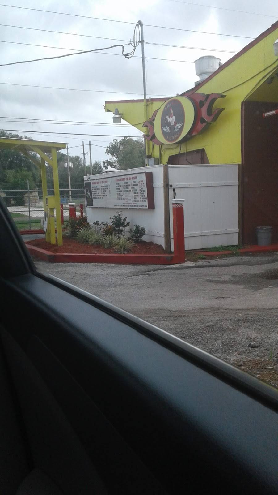 Magic Wings | restaurant | 10670 Biscayne Blvd, Jacksonville, FL 32218, USA | 9046194983 OR +1 904-619-4983