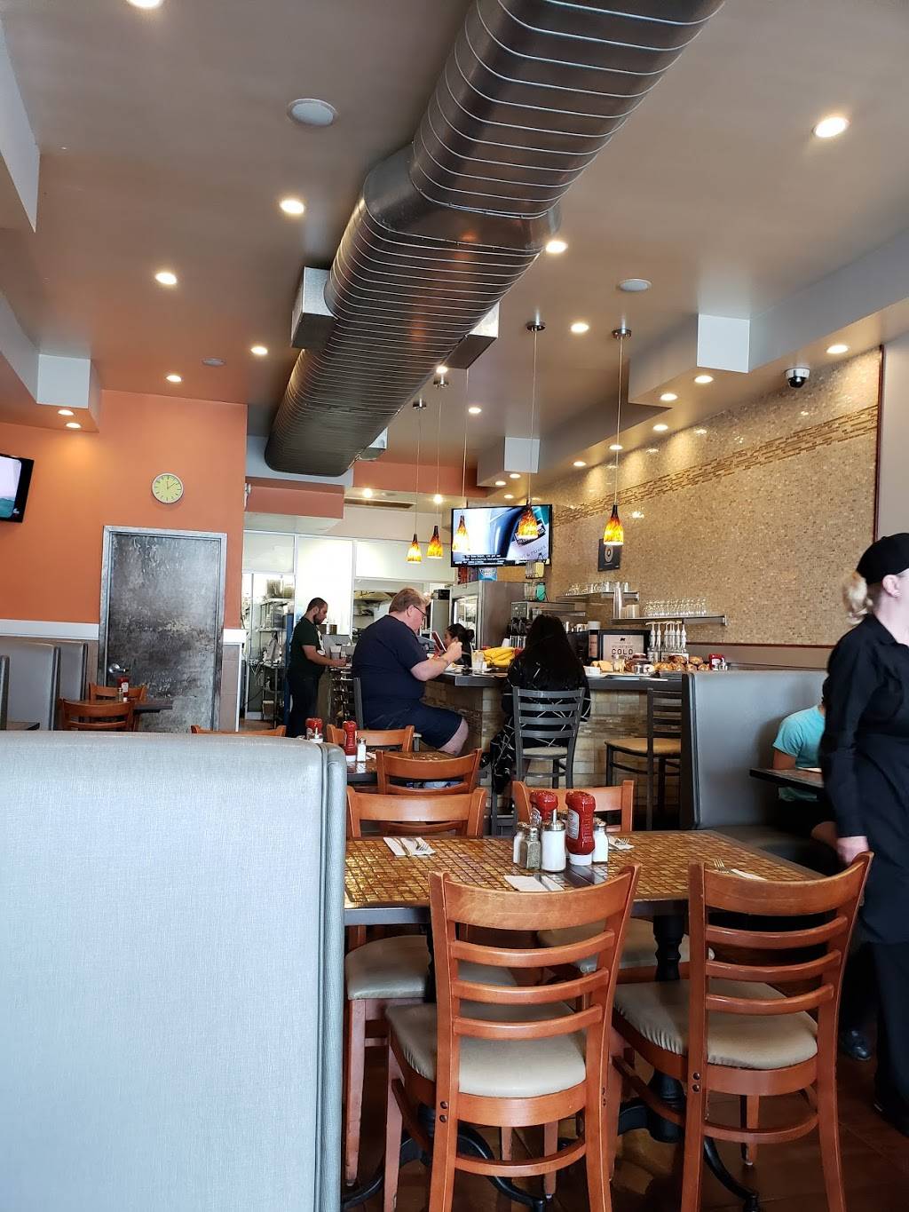 Good Eats Diner | restaurant | 69-32 Grand Ave, Maspeth, NY 11378, USA | 7184782420 OR +1 718-478-2420