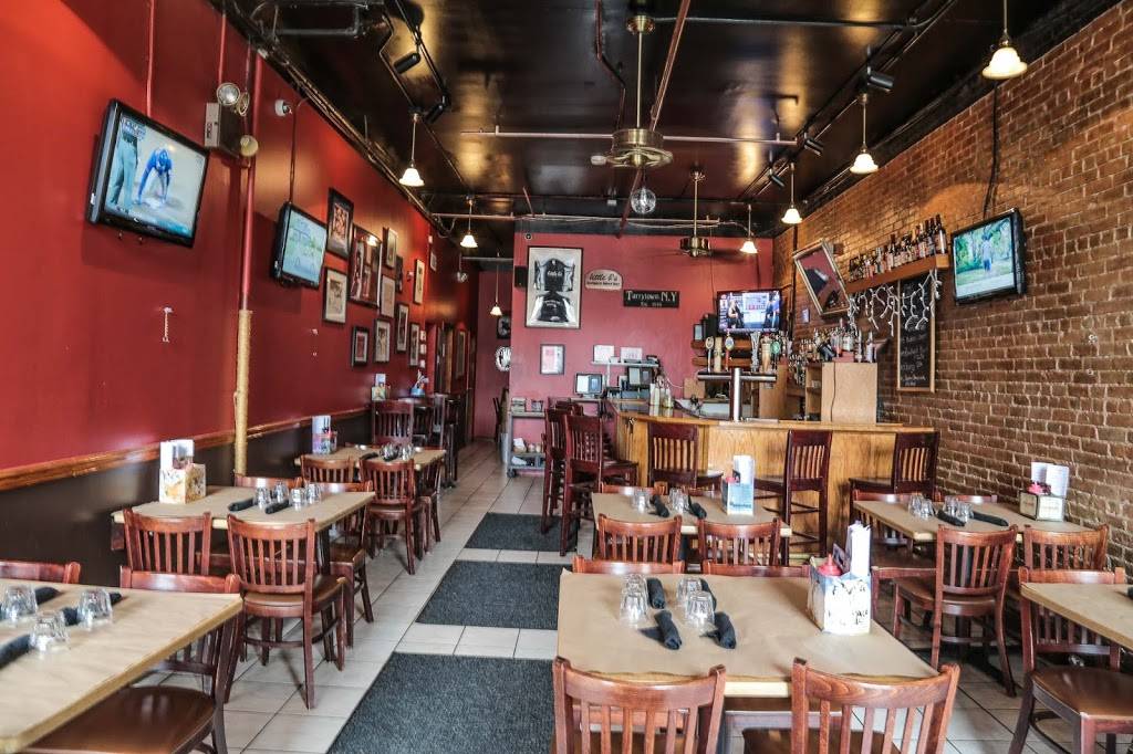 Little Bs Burger Bar | restaurant | 49 Main St, Tarrytown, NY 10591, USA | 9146312228 OR +1 914-631-2228