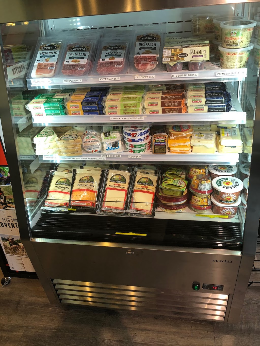 Le Cafe Market | restaurant | 901 N Nelson St UNIT 103, Arlington, VA 22203, USA | 7035276000 OR +1 703-527-6000