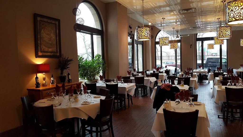 Piccolo Mondo | restaurant | 1642 E 56th St #1, Chicago, IL 60637, USA | 7736431106 OR +1 773-643-1106