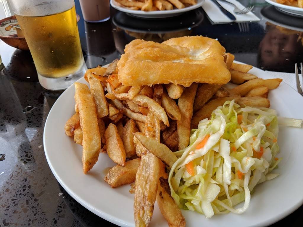 Halibut House Fish & Chips | restaurant | 3003 Danforth Ave, Scarborough, ON M1L 1E2, Canada | 4166918889 OR +1 416-691-8889