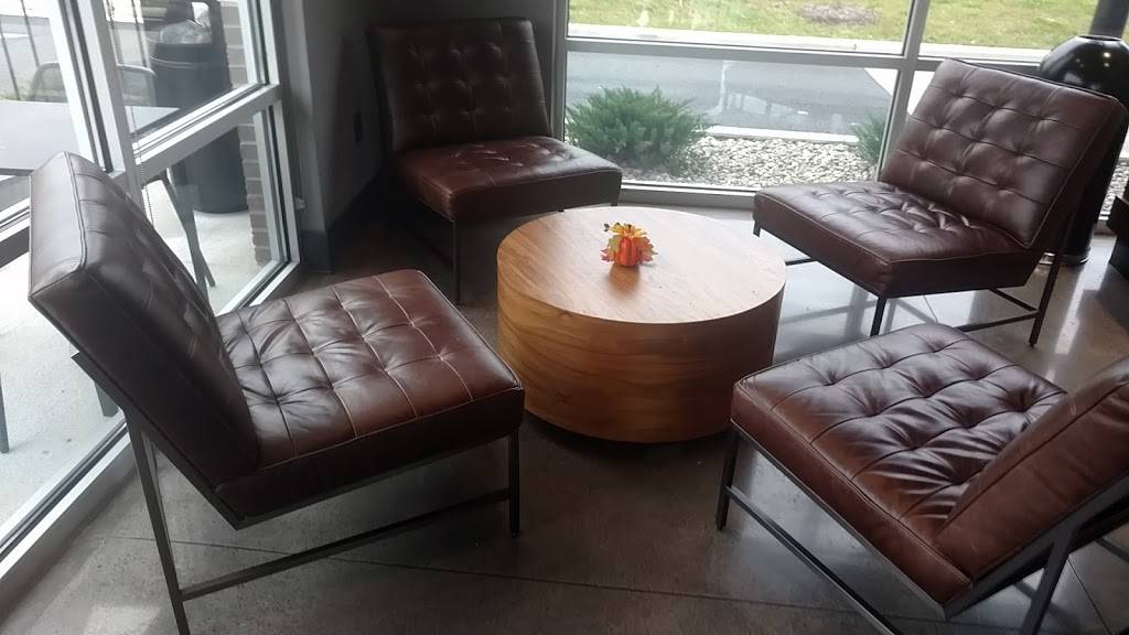 Starbucks | cafe | 6801 W Jefferson Blvd, Fort Wayne, IN 46804, USA | 2602409172 OR +1 260-240-9172