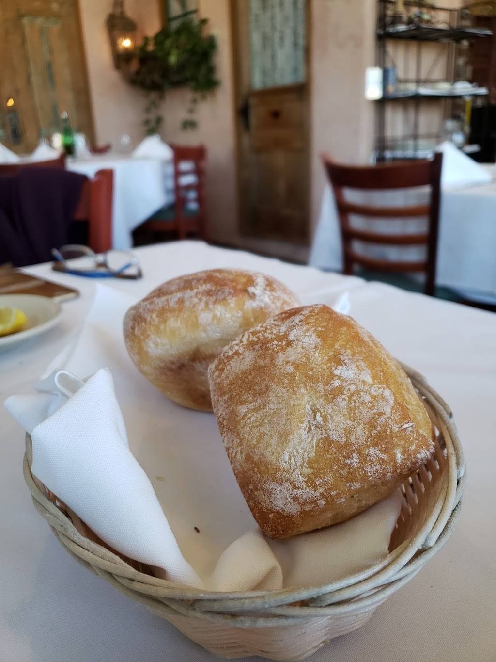 Trattoria San Nicola | restaurant | 4 Manor Rd, Paoli, PA 19301, USA | 6106958990 OR +1 610-695-8990