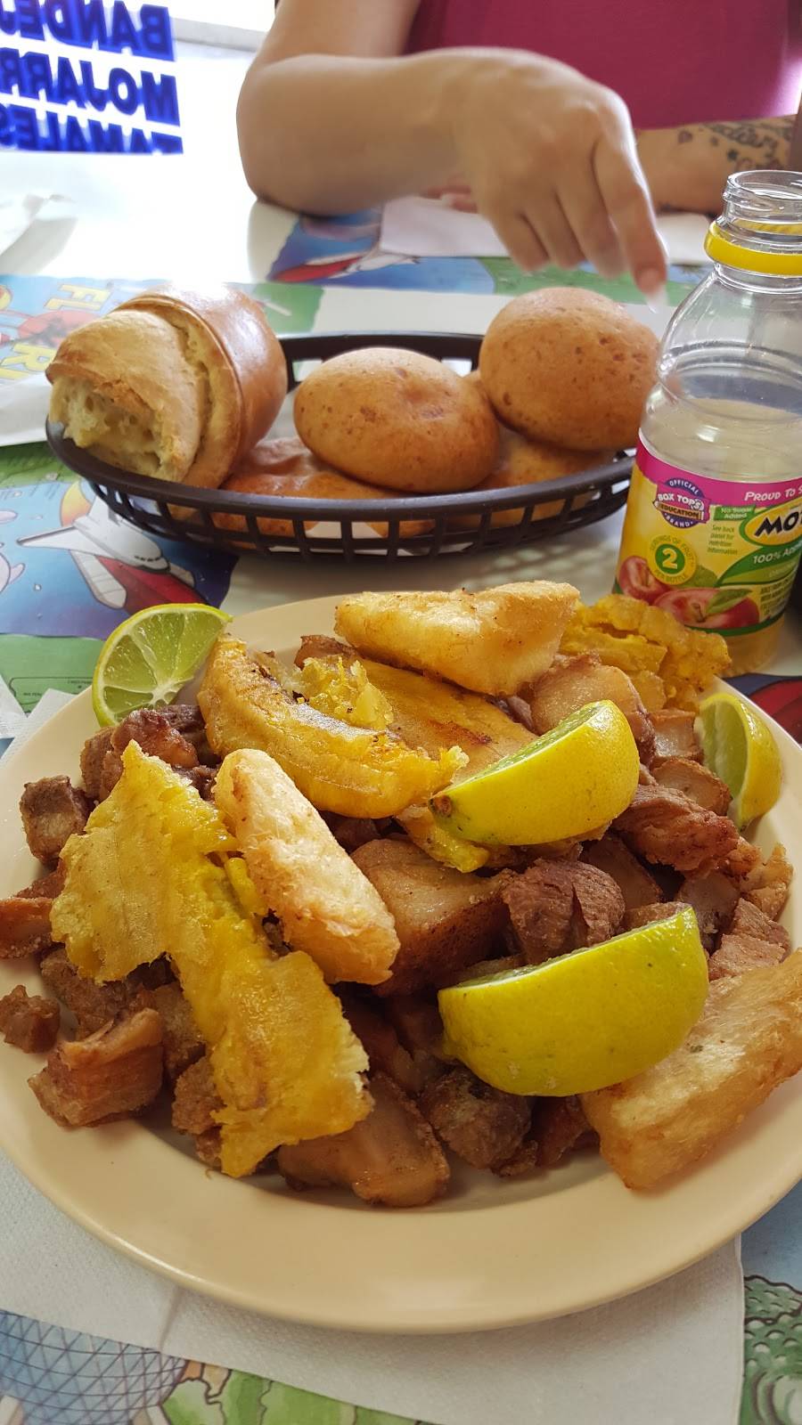 Rico Pan | restaurant | 7682 NW 186th St, Hialeah, FL 33015, USA | 3055570407 OR +1 305-557-0407