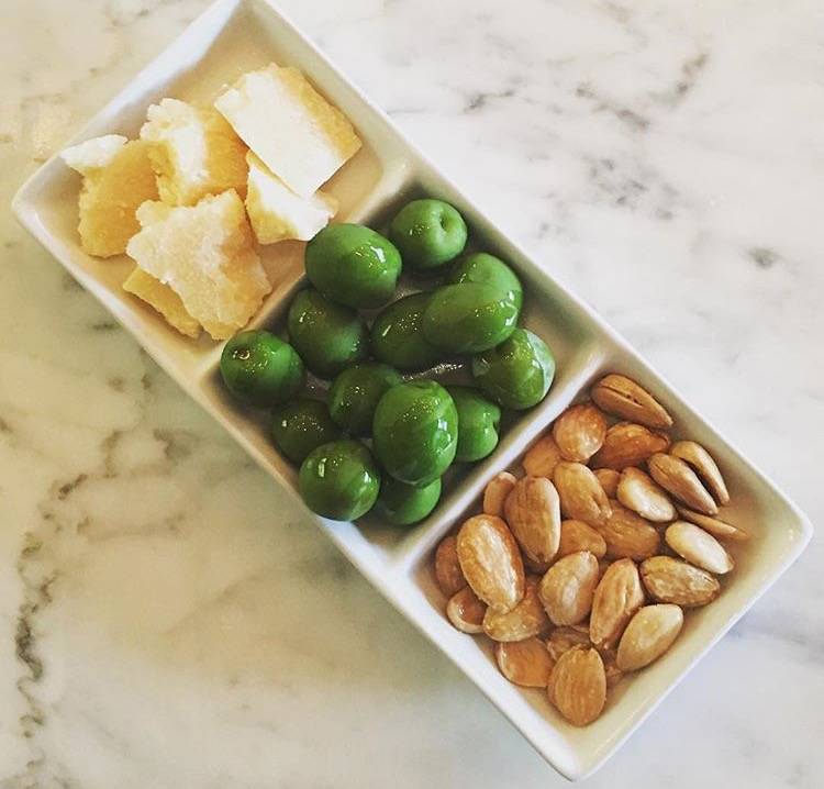 Central Newton | restaurant | 761 Beacon St, Newton Centre, MA 02459, USA | 6179162003 OR +1 617-916-2003