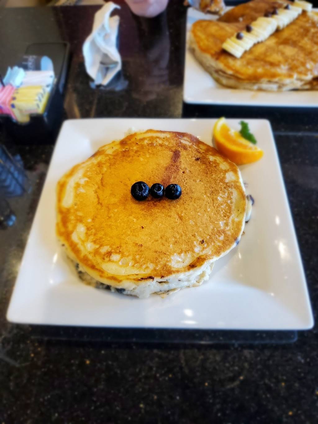 Kekes Breakfast Cafe | restaurant | 2345 S Woodland Blvd, DeLand, FL 32720, USA | 3865072259 OR +1 386-507-2259