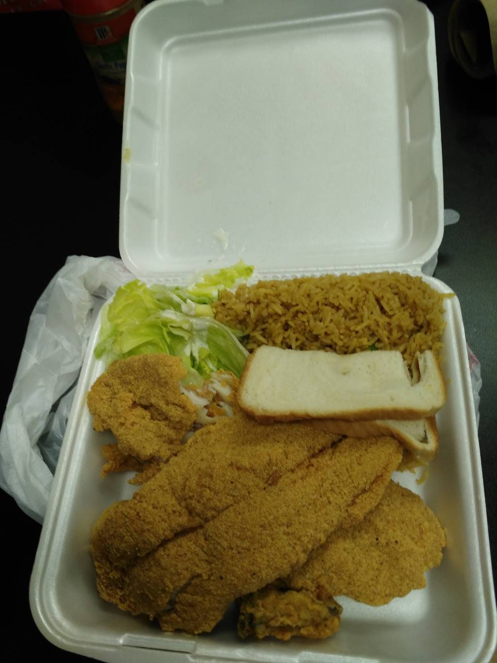 Johns Seafood | restaurant | 2905 Washington Blvd, Beaumont, TX 77705, USA | 4098404747 OR +1 409-840-4747