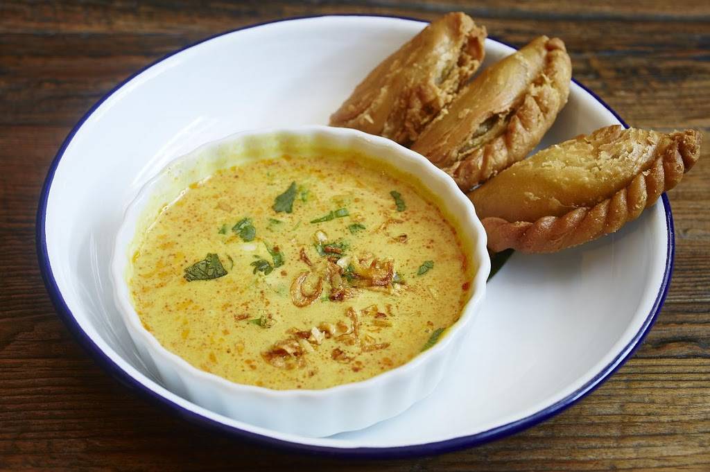 Farmhouse Kitchen Thai Cuisine | restaurant | 1165 Merrill St, Menlo Park, CA 94025, USA | 6506657935 OR +1 650-665-7935