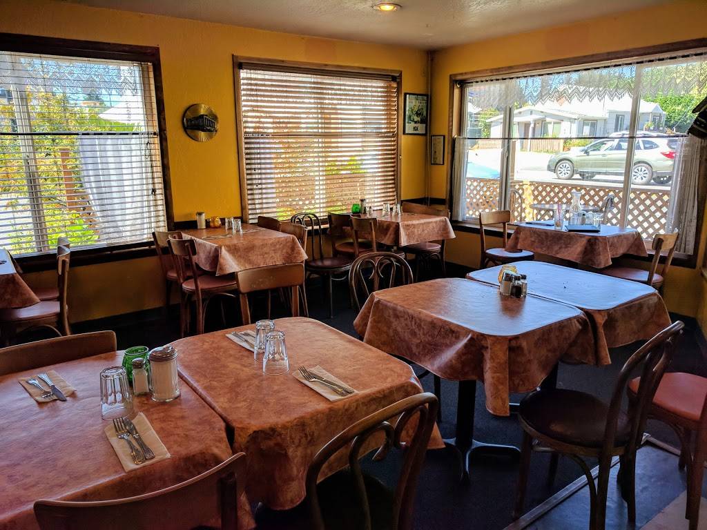 Georgias Greek Restaurant & Deli | restaurant | 323 NW 85th St, Seattle, WA 98117, USA | 2067831228 OR +1 206-783-1228