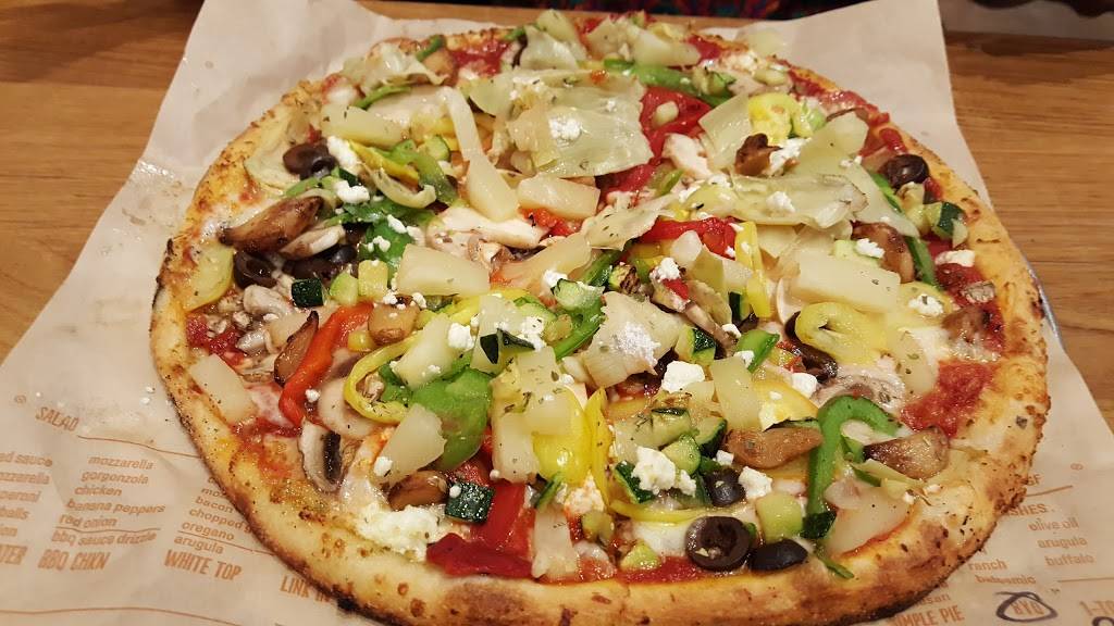 Blaze Pizza | meal takeaway | 4118 Summit Plaza Dr, Louisville, KY 40241, USA | 5024969213 OR +1 502-496-9213