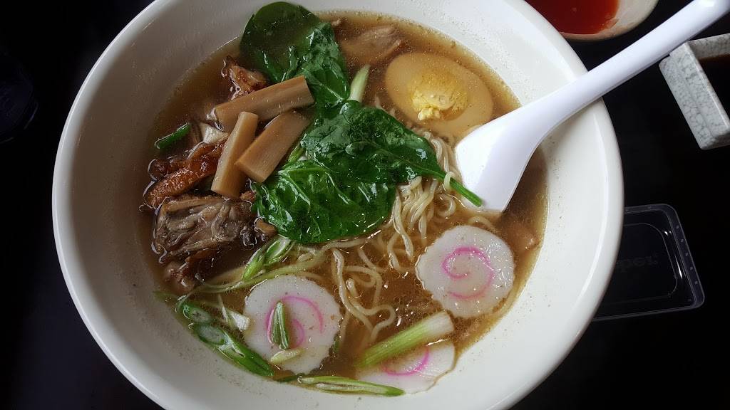 Red Ginger | restaurant | 2230 Edgewood Rd SW, Cedar Rapids, IA 52404, USA | 3193964293 OR +1 319-396-4293