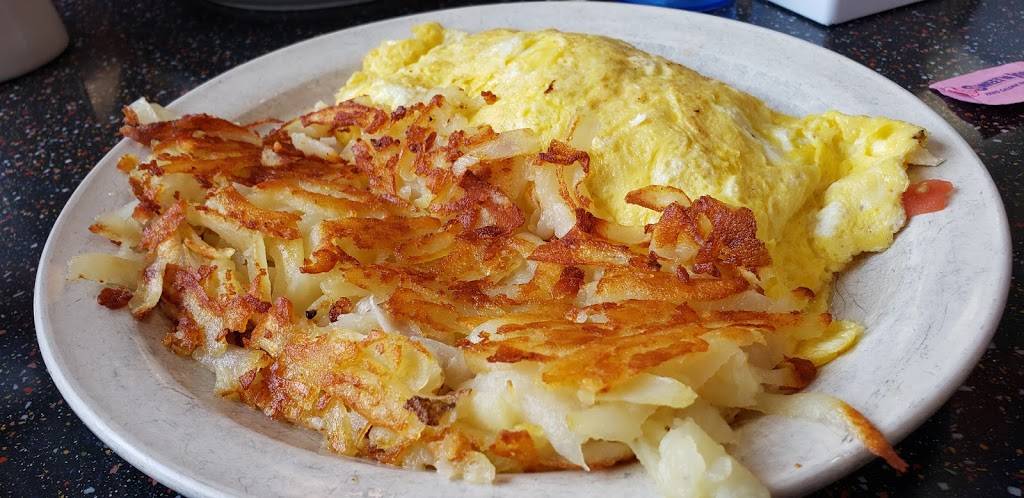 Nicky Ds Coney Island | restaurant | 32657 Woodward Ave, Royal Oak, MI 48073, USA | 2485491488 OR +1 248-549-1488