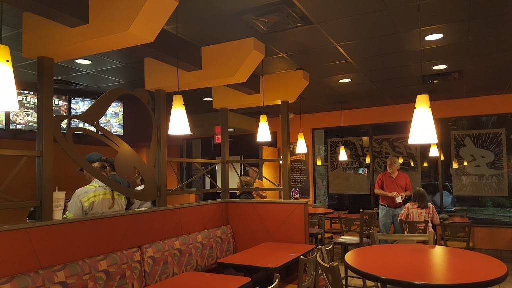 Taco Bell | meal takeaway | 1710 Tamiami Trail, Port Charlotte, FL 33948, USA | 9412551221 OR +1 941-255-1221