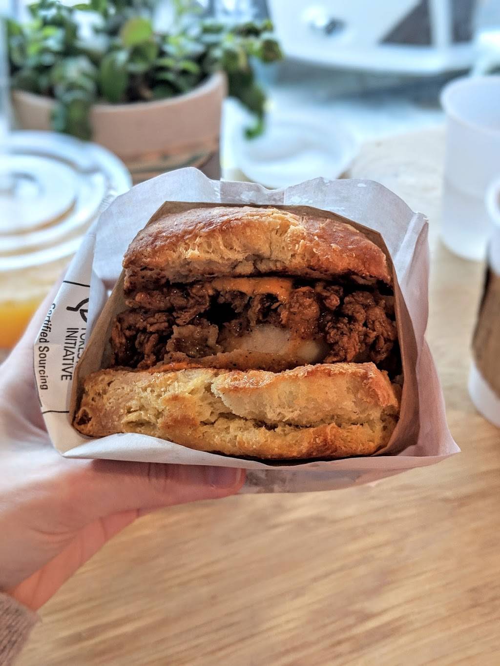 Bird Bird Biscuit | restaurant | 2701 Manor Rd, Austin, TX 78722, USA | 5127614922 OR +1 512-761-4922