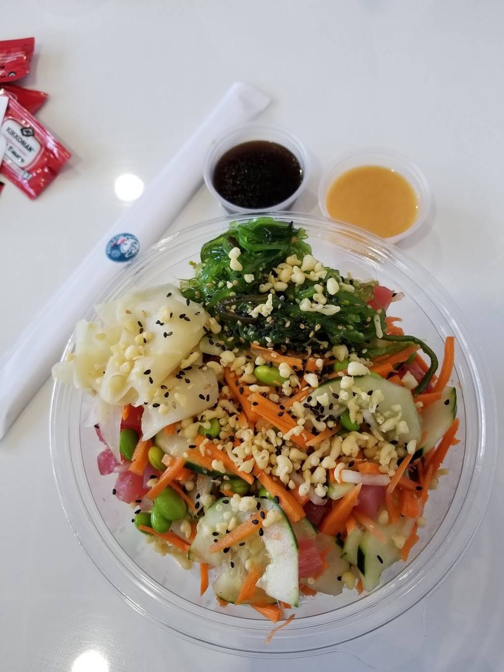 King Fish Poke | restaurant | 350 E McCullough Dr Suite C-110, Charlotte, NC 28262, USA | 7045488333 OR +1 704-548-8333