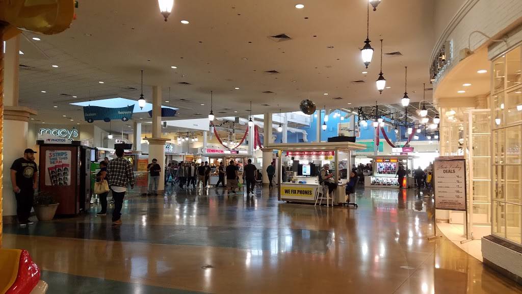 Pacific View | shopping mall | 3301 E Main St, Ventura, CA 93003, USA | 8056425530 OR +1 805-642-5530