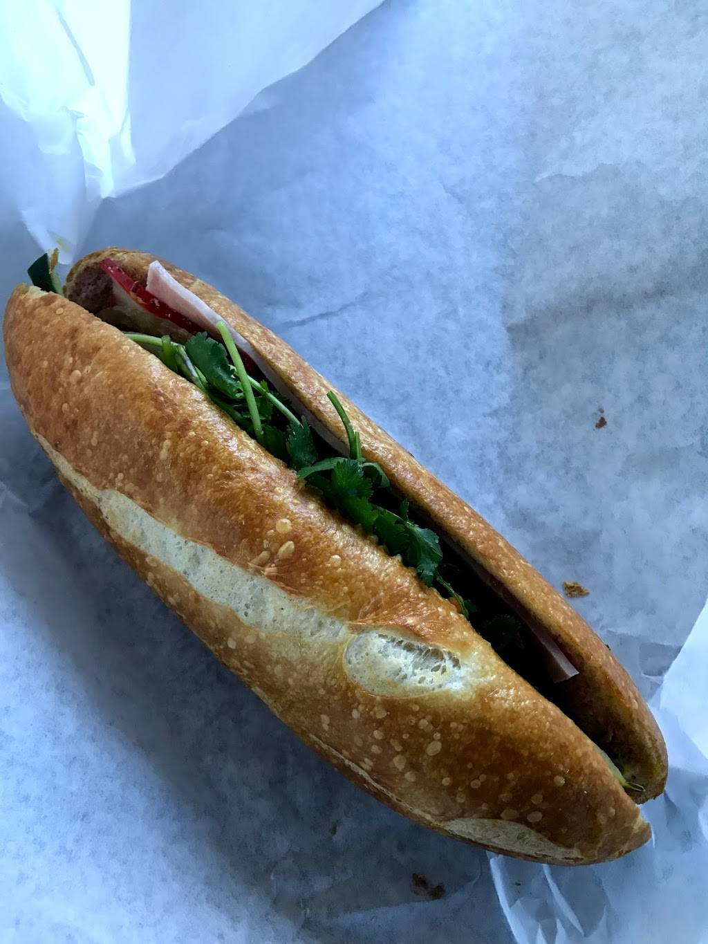 Saigon deli | restaurant | 5304 E Belknap St, Haltom City, TX 76117, USA | 8173498583 OR +1 817-349-8583