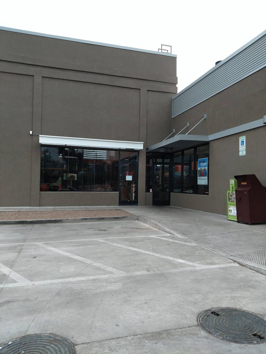 McDonalds | cafe | 6651 E Tanque Verde Rd, Tucson, AZ 85715, USA | 5202982490 OR +1 520-298-2490