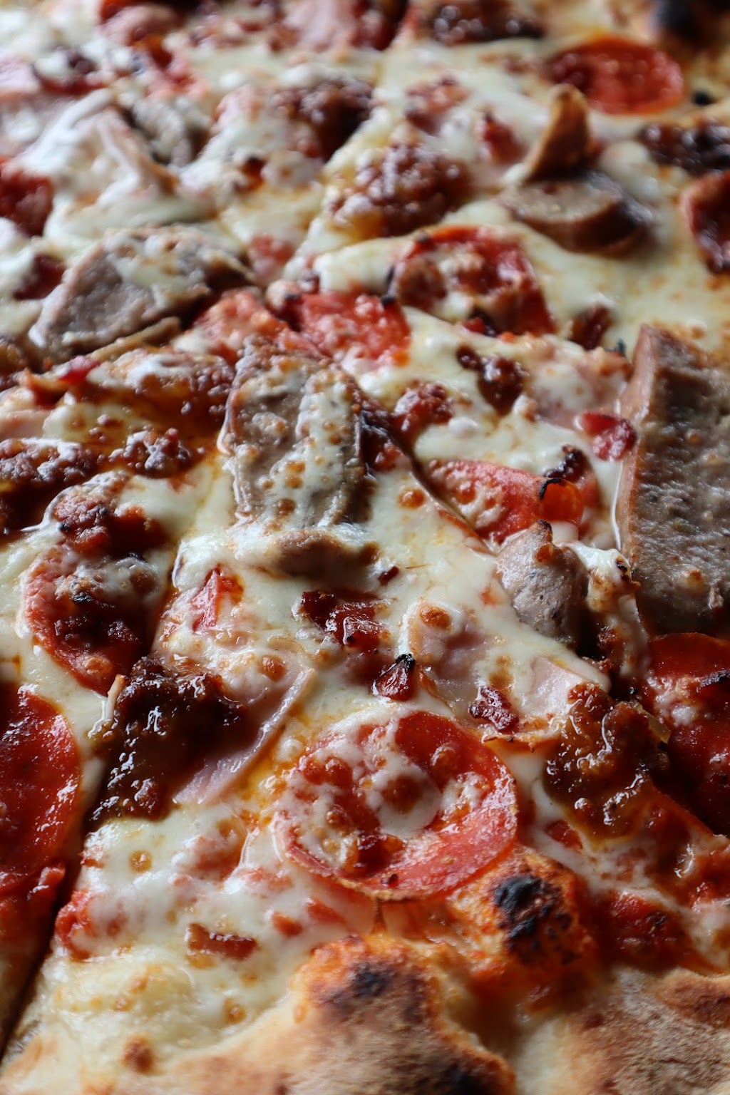 Off The Tracks Brewing | restaurant | 502 Cherry Rd #106, Rock Hill, SC 29730, USA | 8033266882 OR +1 803-326-6882