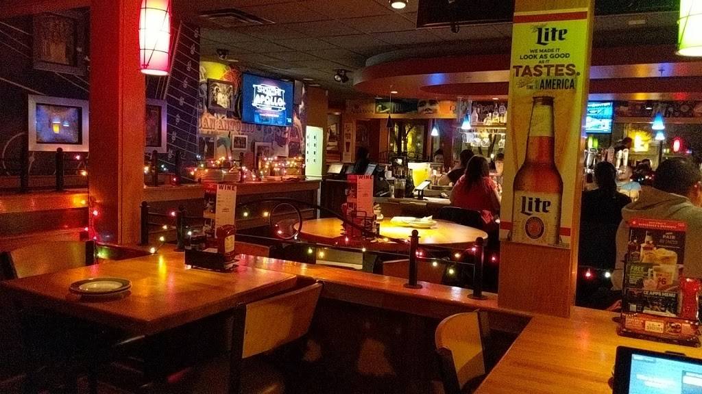 Applebees Grill + Bar | restaurant | 97 NE Interstate 410 Loop, San Antonio, TX 78216, USA | 2109797701 OR +1 210-979-7701