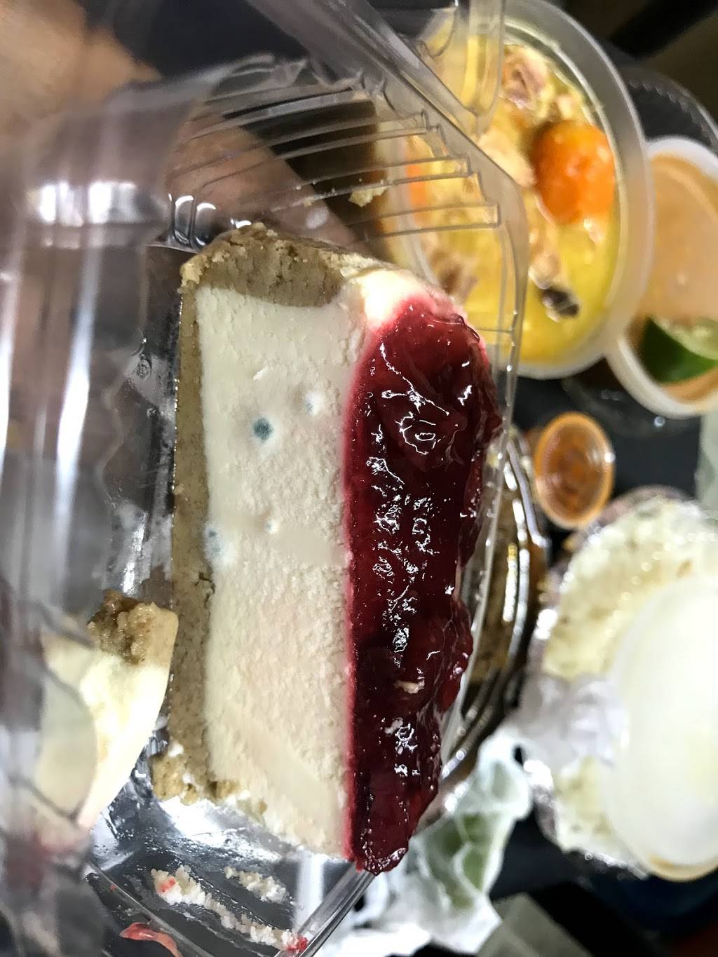 La Estrella Del Castillo | restaurant | 948 Nostrand Ave, Brooklyn, NY 11225, USA | 7183633387 OR +1 718-363-3387