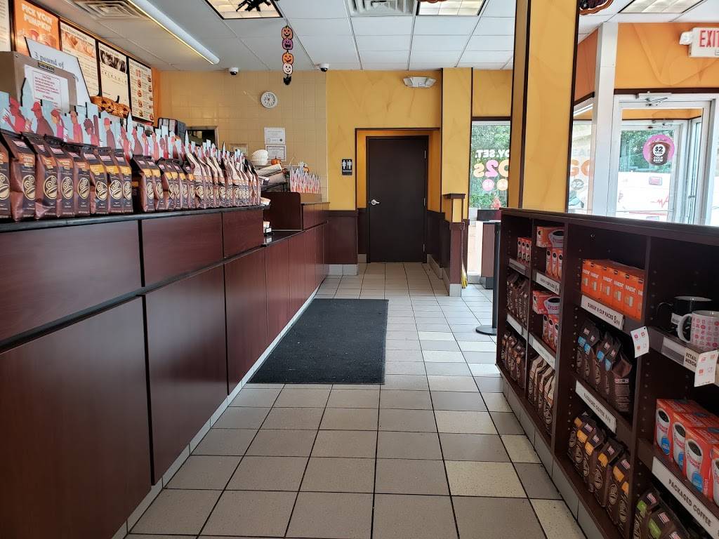 Dunkin | bakery | 797 Main St, Winchester, MA 01890, USA | 7817214814 OR +1 781-721-4814