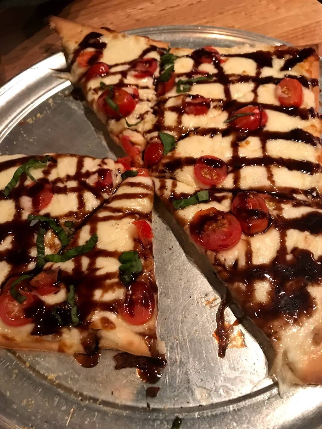 Pies & Pints - Cincinnati, OH (The Banks) | restaurant | 56 West Freedom Way, Cincinnati, OH 45202, USA | 5137217437 OR +1 513-721-7437