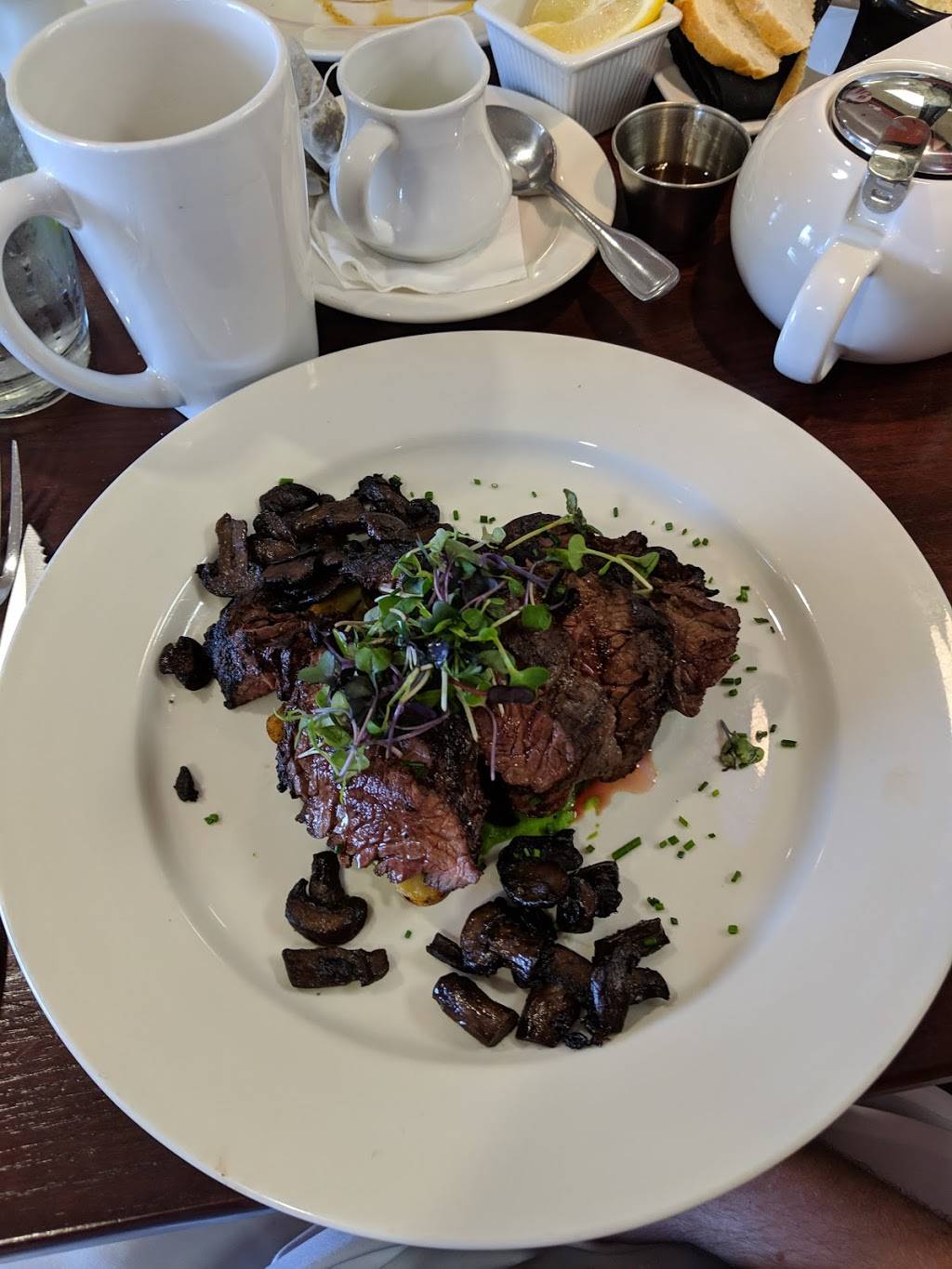 Foundations | restaurant | 3717 S Sheridan Rd, Tulsa, OK 74145, USA | 9188280980 OR +1 918-828-0980