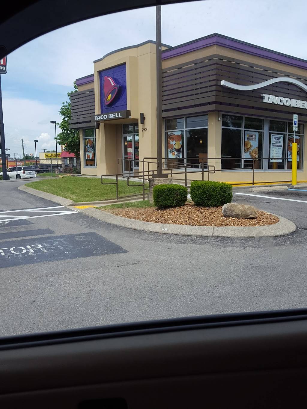 Taco Bell | meal takeaway | 2904 Gallatin Pike, Nashville, TN 37216, USA | 6152285083 OR +1 615-228-5083