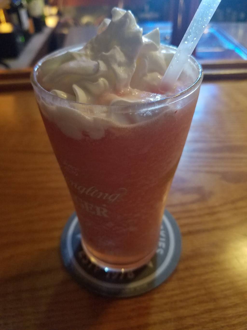 Laurinos Tavern | restaurant | 3668 Main St, Brewster, MA 02631, USA | 5088966135 OR +1 508-896-6135