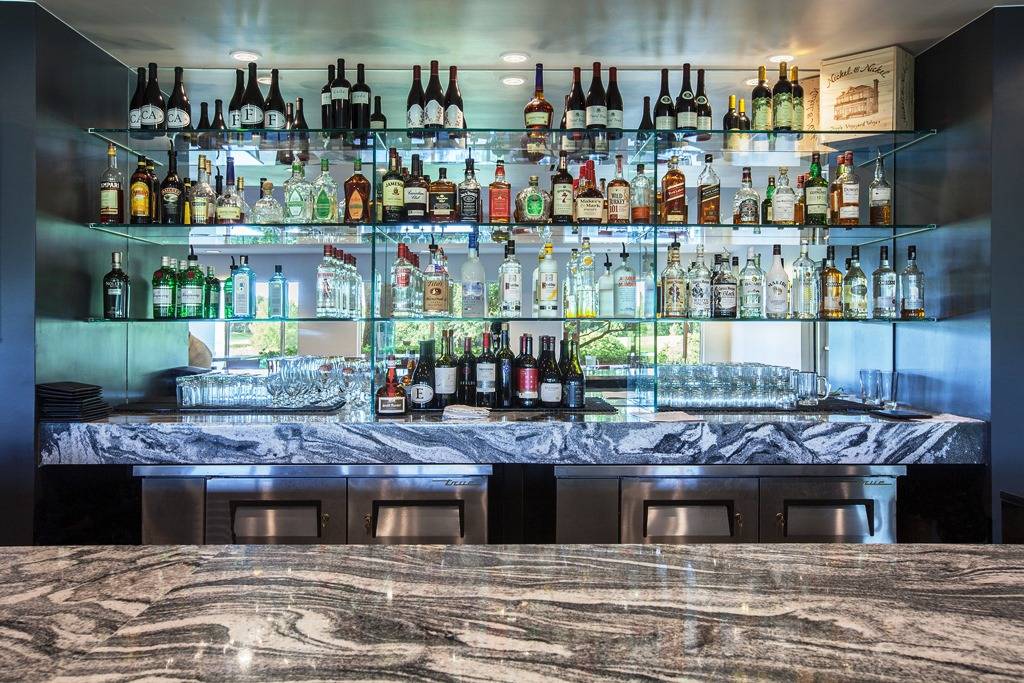 ¡CUATRO Restaurant & Bar | restaurant | 5300 W Lutz Lake Fern Rd #4, Lutz, FL 33558, USA | 8139491486 OR +1 813-949-1486