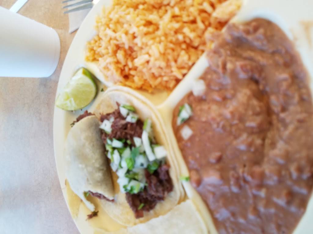 El Paisa Cocina Mexicana | restaurant | 1550 N Beach St, Fort Worth, TX 76111, USA | 8178341800 OR +1 817-834-1800