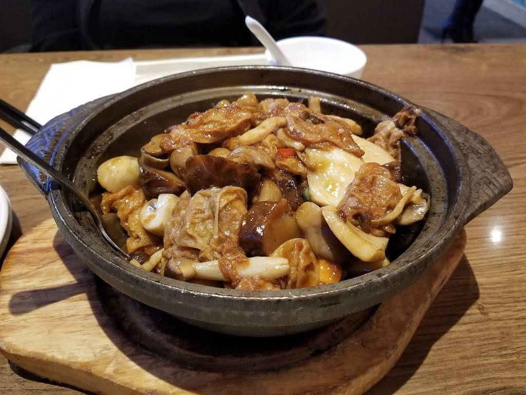 Congee Queen | restaurant | 6464 Yonge St Unit 152, North York, ON M2M 3X4, Canada | 4167338388 OR +1 416-733-8388