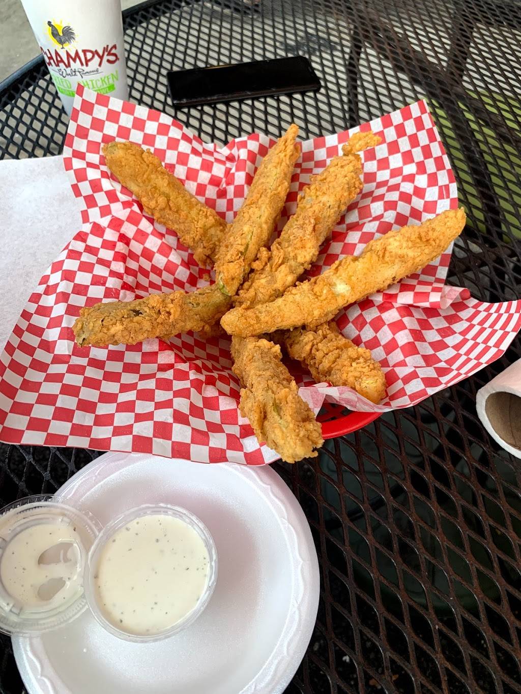 Champys | restaurant | 526 E M L King Blvd, Chattanooga, TN 37403, USA | 4237529198 OR +1 423-752-9198