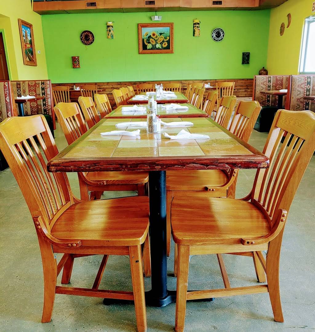 Las Rosas Wichita Mexican Grill | restaurant | 1050 W 47th St S, Wichita, KS 67217, USA | 3167965368 OR +1 316-796-5368