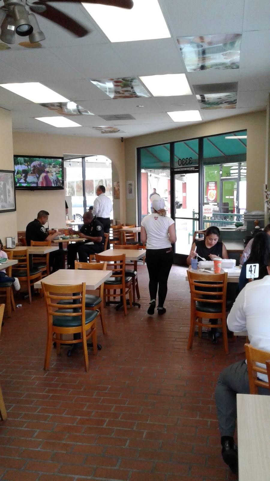 Chicken Maison | restaurant | 3332 S Bristol St, Santa Ana, CA 92704, USA | 7144340244 OR +1 714-434-0244