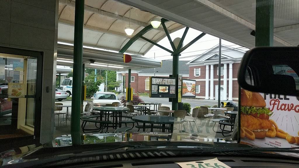 Sonic Drive-In | restaurant | 236 N Kentucky St, Kingston, TN 37763, USA | 8653763257 OR +1 865-376-3257