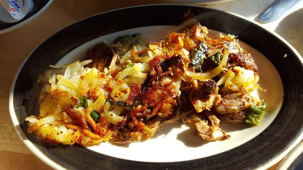 Shawsheen Luncheonette | restaurant | 3 Lowell St, Andover, MA 01810, USA | 9784759750 OR +1 978-475-9750