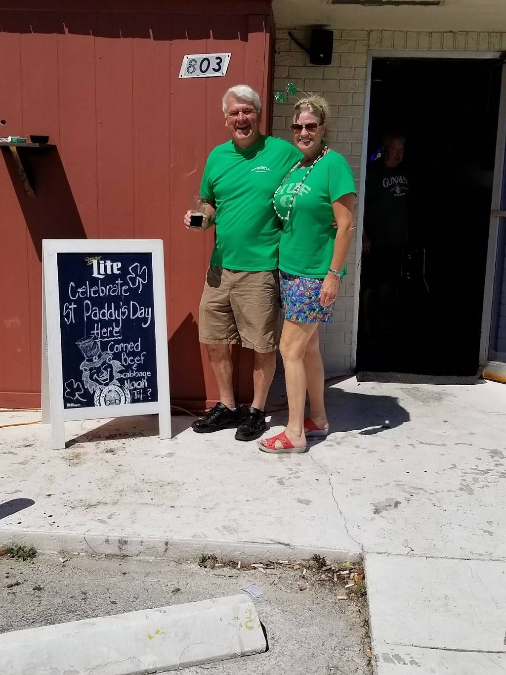 Uncle Kimmys | restaurant | 803 SE 8th Ave, Deerfield Beach, FL 33441, USA | 9545316848 OR +1 954-531-6848