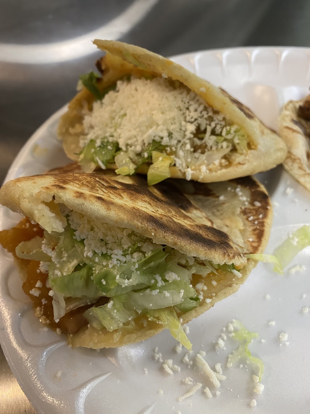 Los Pinitos Mexican Restaurant | restaurant | 4408 E Berry St, Fort Worth, TX 76105, USA | 8174399190 OR +1 817-439-9190