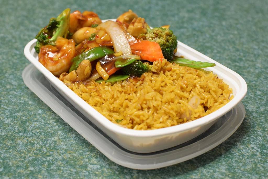 New China | restaurant | 620 N Main St, OFallon, MO 63366, USA | 6362810388 OR +1 636-281-0388