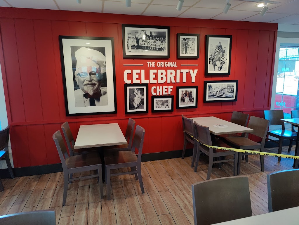 KFC | restaurant | 410 Valley Mall Pkwy, East Wenatchee, WA 98802, USA | 5098847139 OR +1 509-884-7139