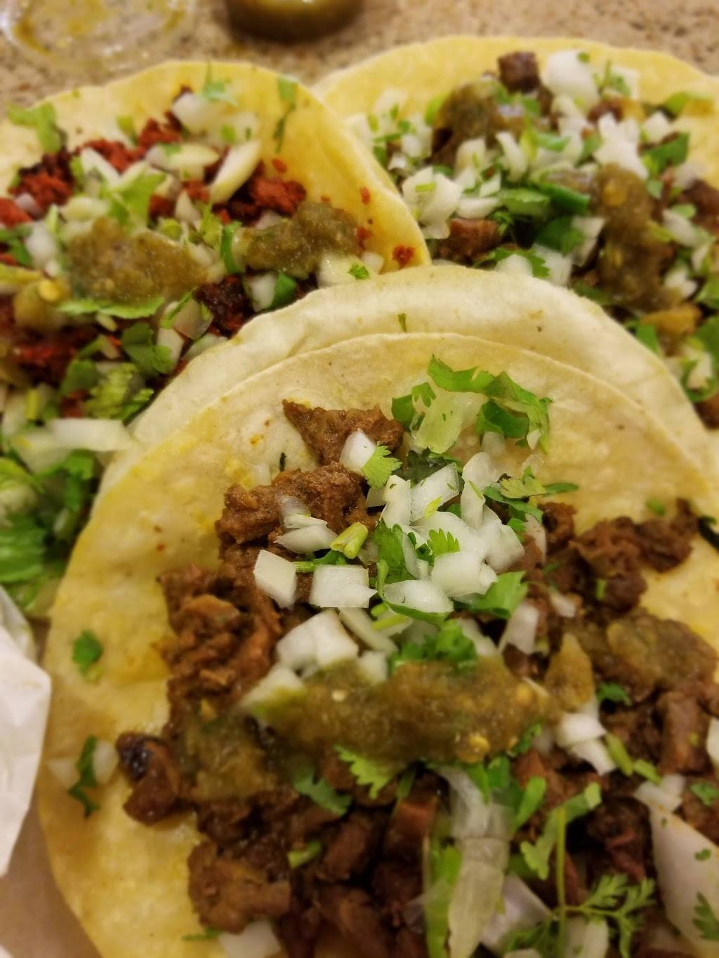 Taco Burrito King | restaurant | 11 E Oakton St, Des Plaines, IL 60018, USA | 8476998400 OR +1 847-699-8400