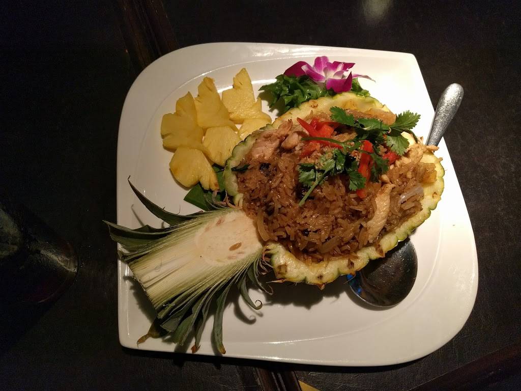 Noi Thai Cuisine | restaurant | Royal Hawaiian Center Building C, Level 3-C308, 2301 Kalakaua Ave, Honolulu, HI 96815, USA | 8086644039 OR +1 808-664-4039