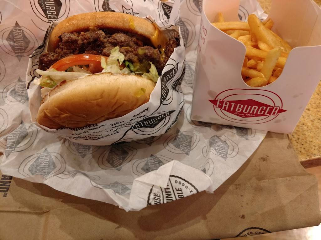 Fatburger | restaurant | 777 W Lake Mead Pkwy, Henderson, NV 89015, USA | 7025585085 OR +1 702-558-5085