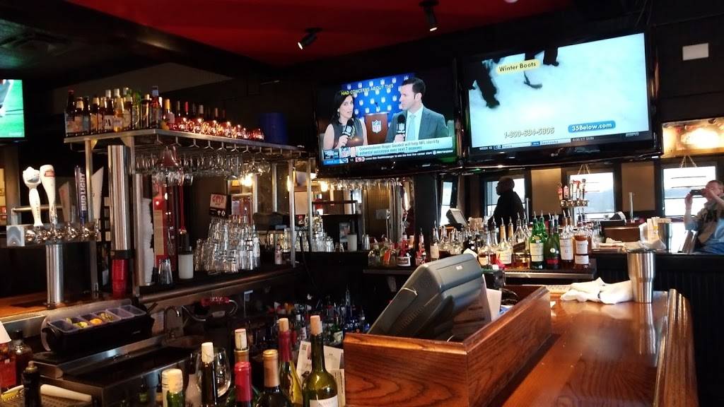 TGI Fridays | restaurant | 235 Fort Evans Rd NE, Leesburg, VA 20176, USA | 7037373900 OR +1 703-737-3900