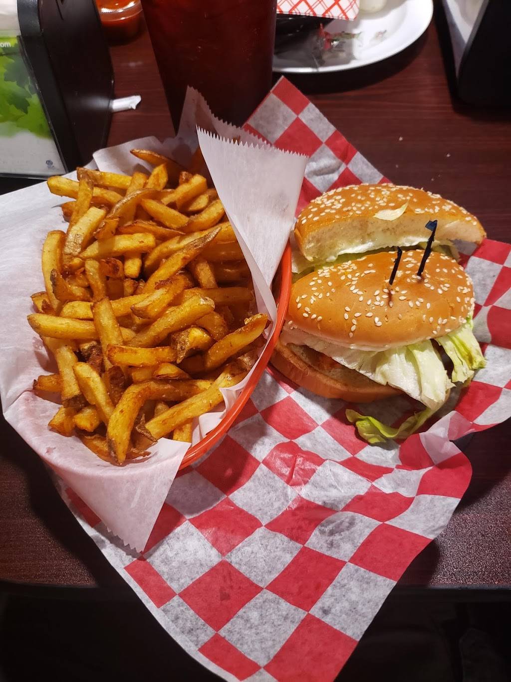 Fresh Burger Grill | restaurant | 6306 TN-58, Harrison, TN 37341, USA | 4237139131 OR +1 423-713-9131