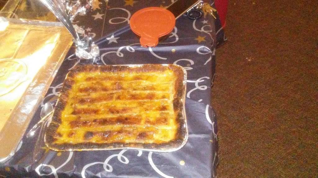 Wendys | restaurant | 6225 W Capitol, Milwaukee, WI 53216, USA | 4144381435 OR +1 414-438-1435