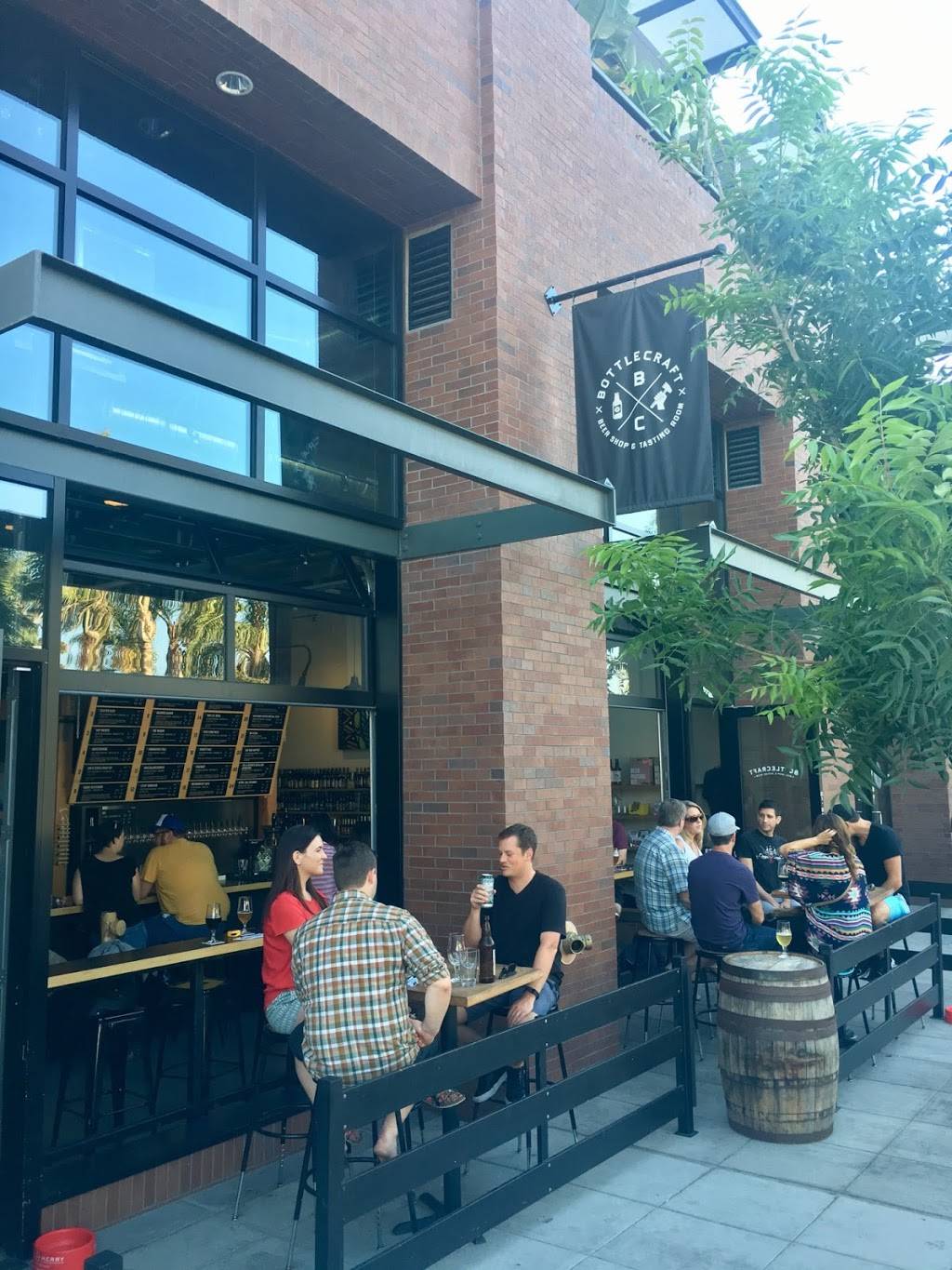 Bottlecraft Little Italy | restaurant | 2252 India St, San Diego, CA 92101, USA | 6194879493 OR +1 619-487-9493